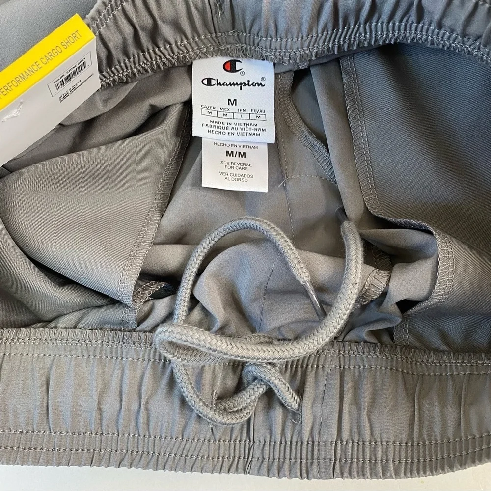 NWT Champion Men's Performance Woven 8” Inseam Cargo Shorts Stone Grey Medium